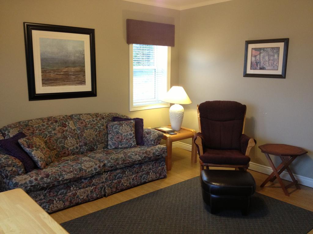 Mcintyre'S Cottages Baddeck Bilik gambar