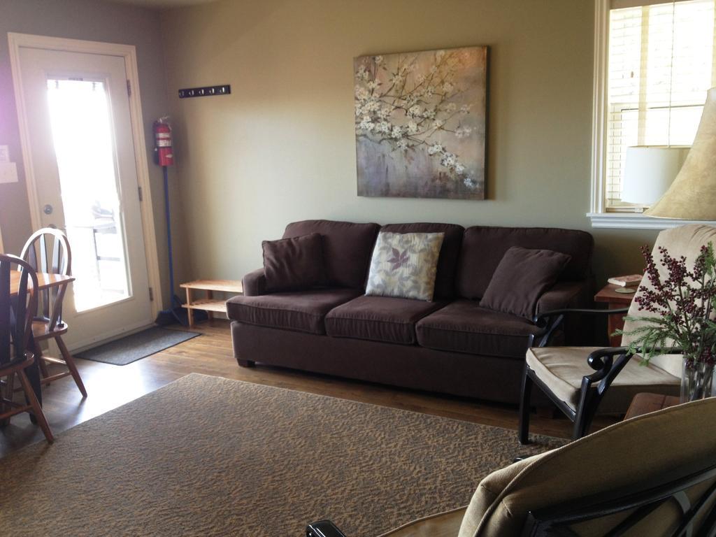Mcintyre'S Cottages Baddeck Bilik gambar